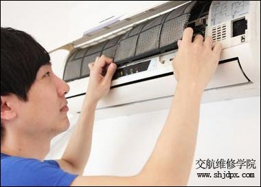 变频空调拨动开关损坏维修方法