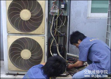 空调室内环温传感器故障维修