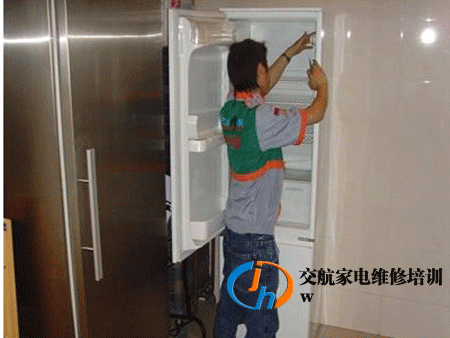 电冰箱噪声检查方法